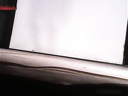 草台班子下工地在临时搭建的板房里表演不少农民工兄弟光顾