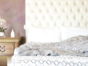 她的阴部得到了她最喜欢的按摩师的按摩