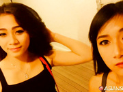 【全網首發】【愛愛推薦】洋土豪新作-泰國約了2位性格開朗漂亮模特An&Bee，一箭雙雕無套換著幹中出內射，超舒服 原版高清