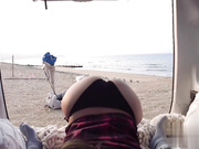 带着爆乳极品精厕在海边房车中激情做爱内射