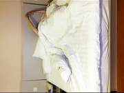 宾馆开房与饭店老板娘大屁股熟女偷情场面太火爆道具69操完一炮休息一会再继续