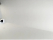 猥瑣平頭哥星級酒店開房現場直播網約美女汽車銷售員兼職妹子啪啪 穿著高跟靴緊身牛仔褲騎乘69後入嘗試各種體位 口活技術一流 國語對白