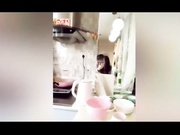 女生身材火辣 看一眼都硬的不行 女生很欲 声音美妙 对白真实