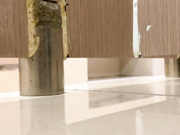 最新流出國內廁拍大神潛入某購物中心隔板女廁偷拍幾個美女如廁噓噓 雪白大屁股看得欲火焚身 1080P高清無水印