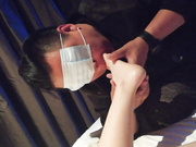 【重磅推薦】【無水印原檔】4P捆綁調教系列之女醫生的悲情 被患者家屬盡情蹂躪的嬌艷欲滴無反應肉體(附圖) 1080P高清原版