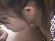 最新流出作品-出租屋隔窗拍攝獨居美女寂寞難耐手指摳逼自慰 高潮身體顫抖淫水直流 720P高清