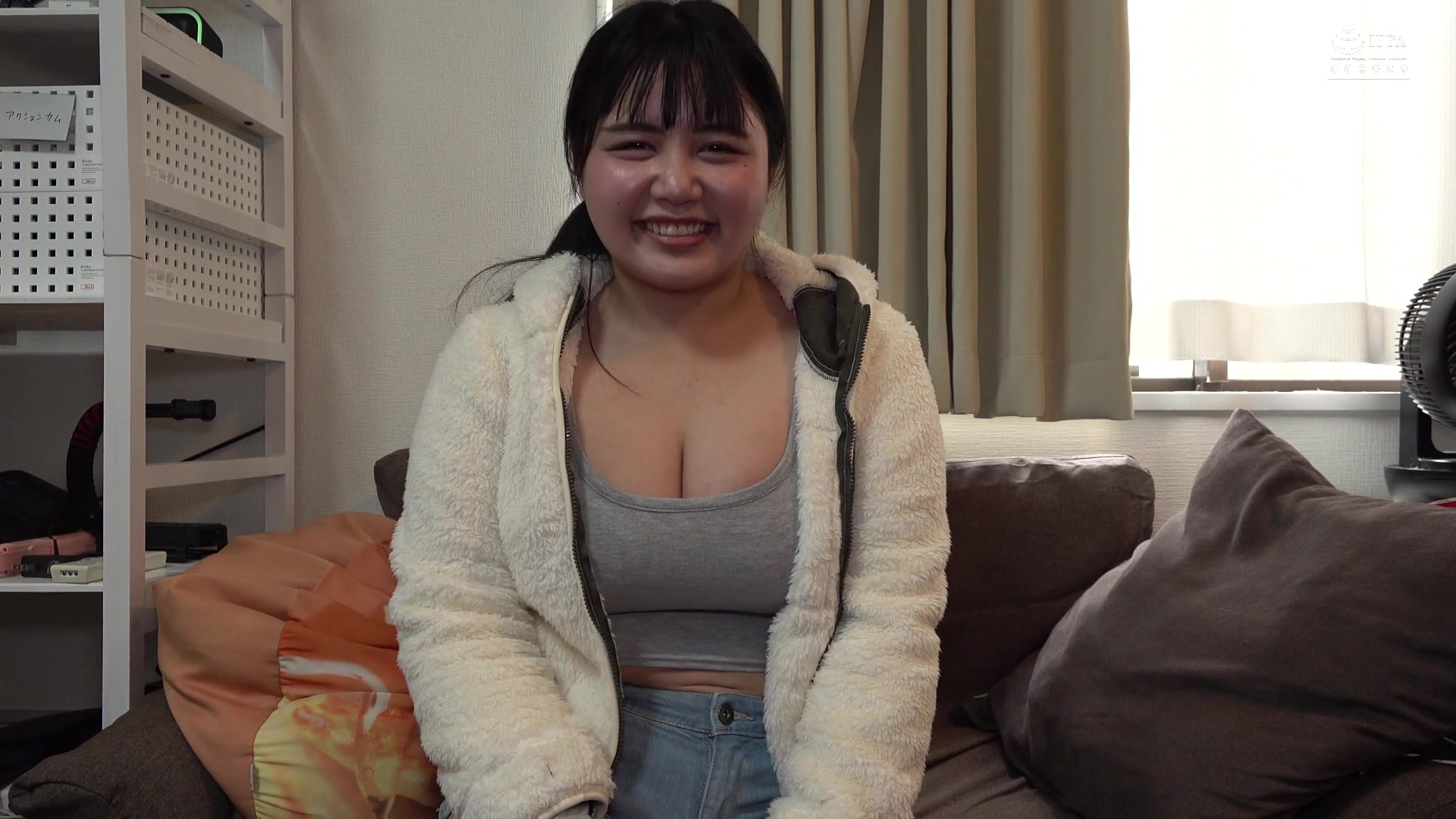 [BLOR-275] ぽちゃムチ 純朴爆乳大学生 巨根で奥突かれハメ潮とガチアクメ止まらん おっとりした娘が別人みたいな獣声上げてイグイグ 尾崎みのり - 1of5