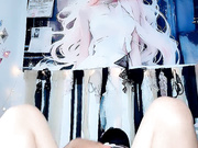 黑丝露脸风骚的人妻跟蒙面大哥激情啪啪，吃奶抠逼淫水泛滥，口交大鸡巴，无套插入激情爆草，浪叫不止好骚啊