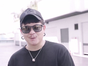 街头起丘比特 性爱女业务 身体交换保单