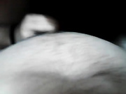 在学校门口玩微信钓出来个极品妹子