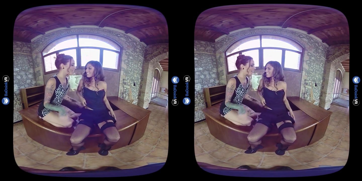 Virtual Reality Menage A Trois Fucking threesome