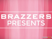 (BabyGotBoobs) Mod Bod 浑身涂满油的娇小少妇