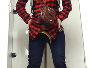 商场排队厕拍系列9 看起来很富有的阿姨穿着性感丝袜下面看着很干净