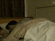 网友投稿自拍禽兽叔叔把侄女灌醉强搞了