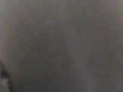 在某通公司业务代办点上班好骚的妹子在办公室露奶脱裤自摸摸出水