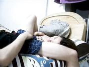 南京某大学猥琐眼镜男外教把美女大学生迷迷糊糊中各种玩弄啪啪啪还给穿上黑网情趣装很暴力这个禽兽