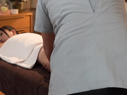 [WANZ-616] 監禁橄欖油按摩 鬼墨斗魚中出 森苺莉 - 1of5