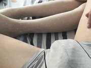 尾行学院派俏妹纸花言巧语宾馆约操干一炮 妹纸娇嫩可爱 性感丝袜诱惑 翘美臀后入插嫩穴 高清1080P完整版