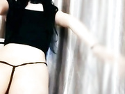 长得像李晓X的御姐范眼镜女主播隆胸归来摸着大骚穴呻吟挑逗让人受不了好想日她