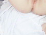 我社会龙哥叫上三个00后的妹子 叫俩个弟兄 轮流来 想搞谁就干谁 年轻就是好 紧凑的身材全身都粉嫩的出水