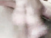 人到中年坐地能吸土