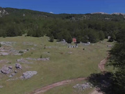 动作片红人韩国混血儿极品大长腿女神美女Lena可爱双马尾户外帐篷内与壮小伙激情啪啪高潮迭起