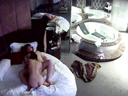 酒店水滴摄像头偷拍眼镜小胖和女友啪啪胖哥这小鸡鸡估计满足不了这骚女友