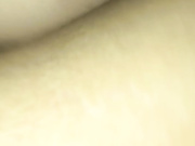 【全網推薦】中年大叔花400元約的在校學生妹 B很緊剛破處不久 露臉高清原版