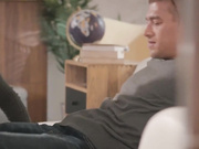 巨乳淫荡心理医生教男人如何在做爱时不怯场