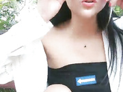 下午到公园保安大哥也中招口交啪啪站着撒尿