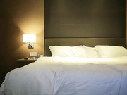 高嫩长腿美模甜美嫩模后入爆草