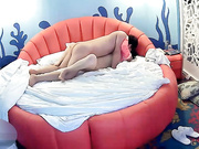 有点实力的老领导主题酒店约会大奶情人抓着两个大馒头换着啃啪啪啪动作有点少情人没满足