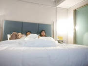 绿帽男的精神食粮两男两女激情性爱大胸风骚精彩