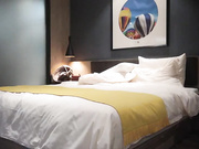 约个肉感十足小骚货性感肉丝口活一流主动骑乘