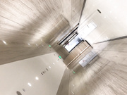 廁拍大神潛入萬達廣場公共衛生間專拍年輕漂亮妹子如廁 肥嫩逼逼毛毛濃密看得讓人欲火焚身 1080P高清原版