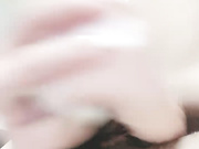 白嫩少女摸弄美乳小骚穴自慰抽插流水呻吟