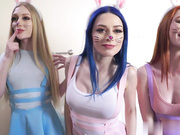 “我保证我是吃鸡巴最厉害的”复活节4p兔女郎