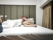 加钱哥探花酒店约人妻性爱主动上位01