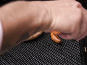 在激烈的群交之下玩弄大鸡巴抽插上位