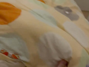 白虎女友插鲍鱼 射嘴里不满足 又口硬了